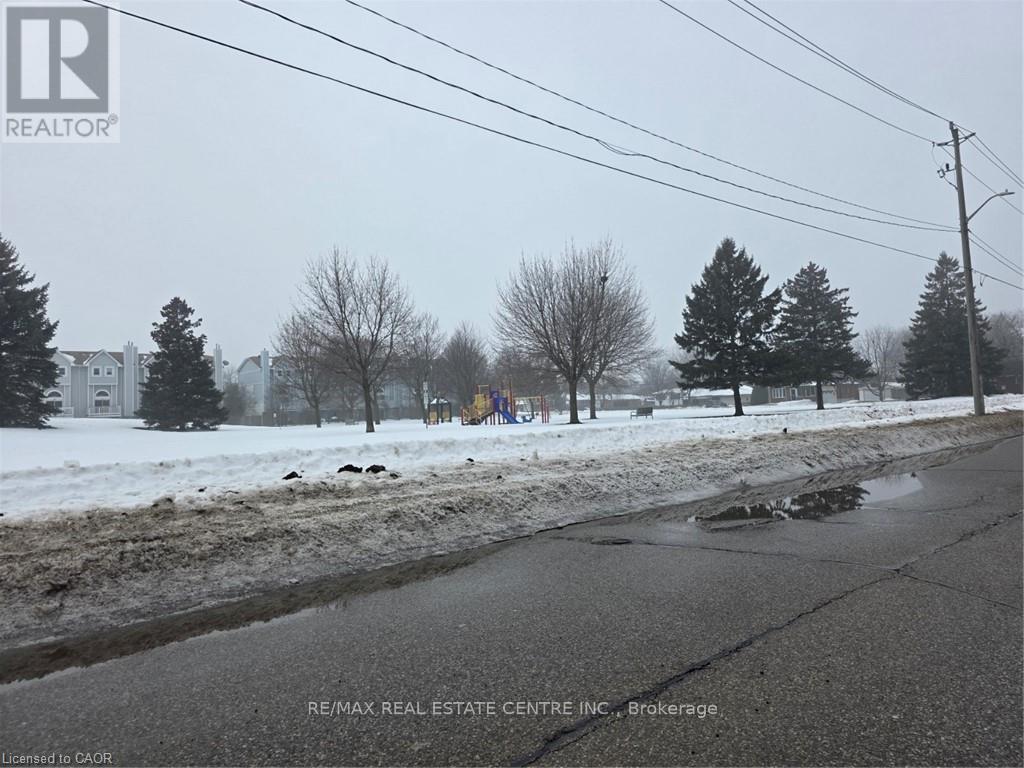 106 - 565 Greenfield Avenue, Kitchener, Ontario  N2C 2P3 - Photo 39 - X12826498