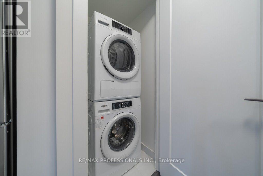 720 - 9 Mabelle Avenue, Toronto (Islington-City Centre West), Ontario  M9A 4X7 - Photo 12 - W12826460