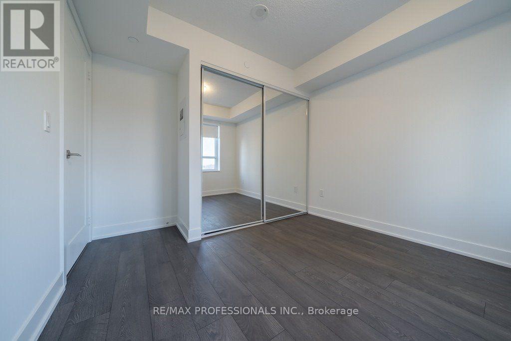 720 - 9 Mabelle Avenue, Toronto (Islington-City Centre West), Ontario  M9A 4X7 - Photo 9 - W12826460