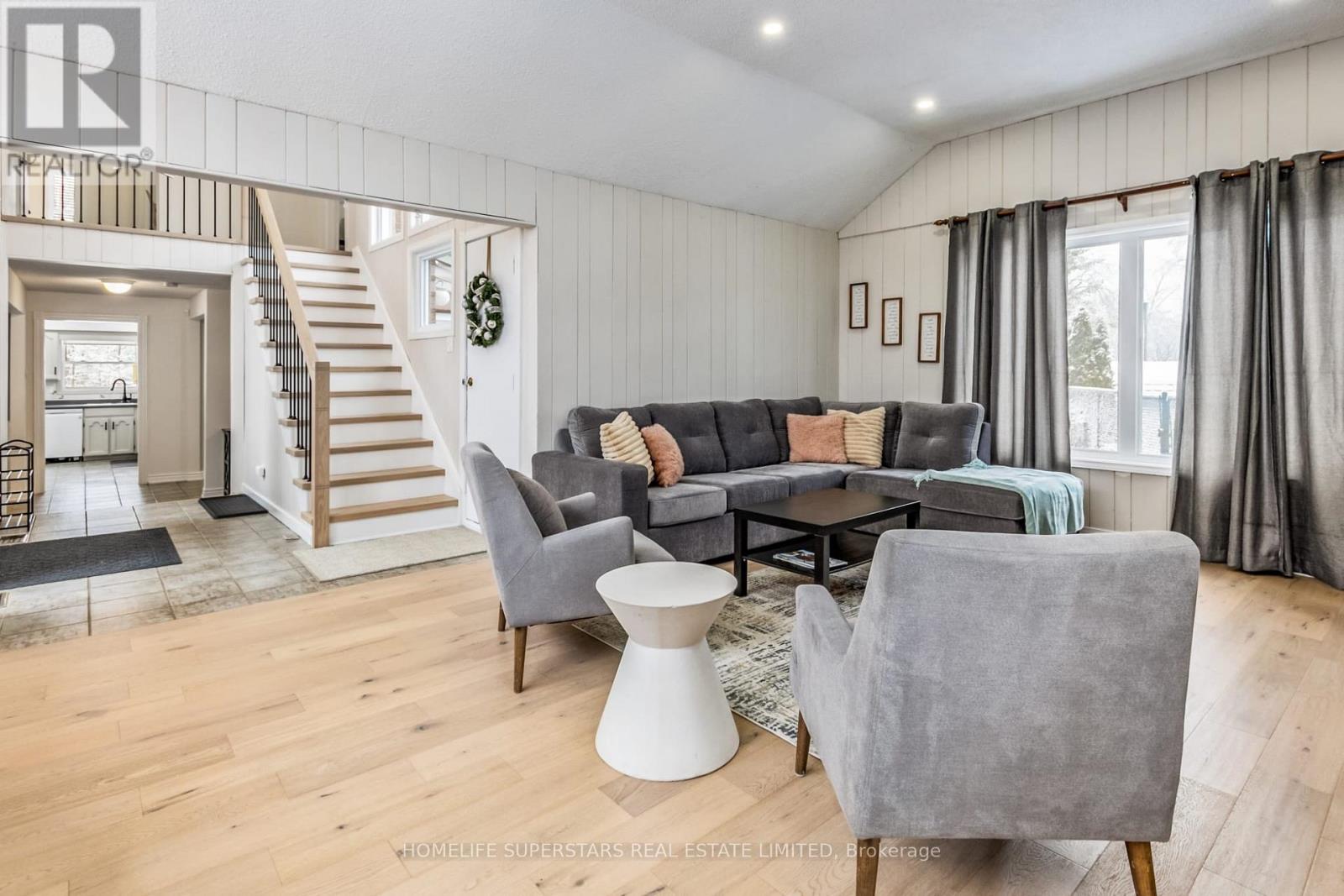 839 Hurontario Street, Collingwood, Ontario  L9Y 0G7 - Photo 3 - S12813376