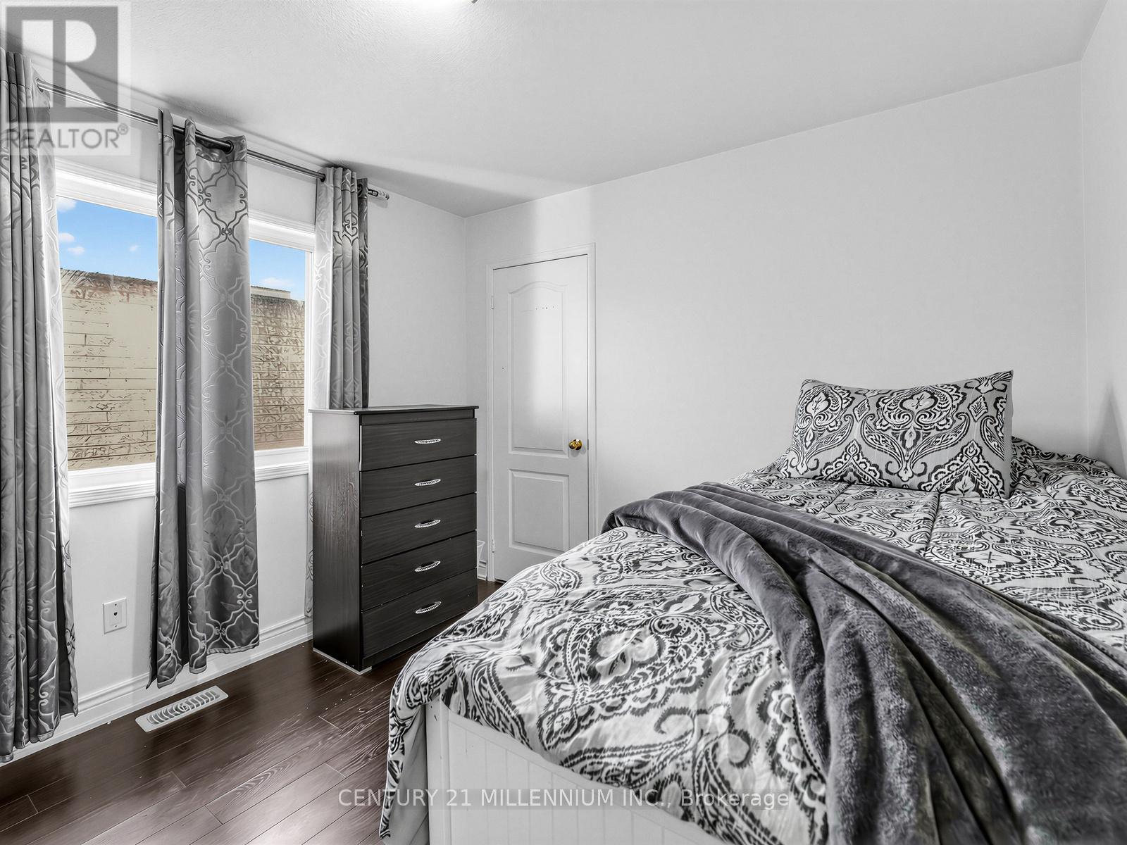 16 Albery Road, Brampton, Ontario  L7A 0K7 - Photo 24 - W12826524