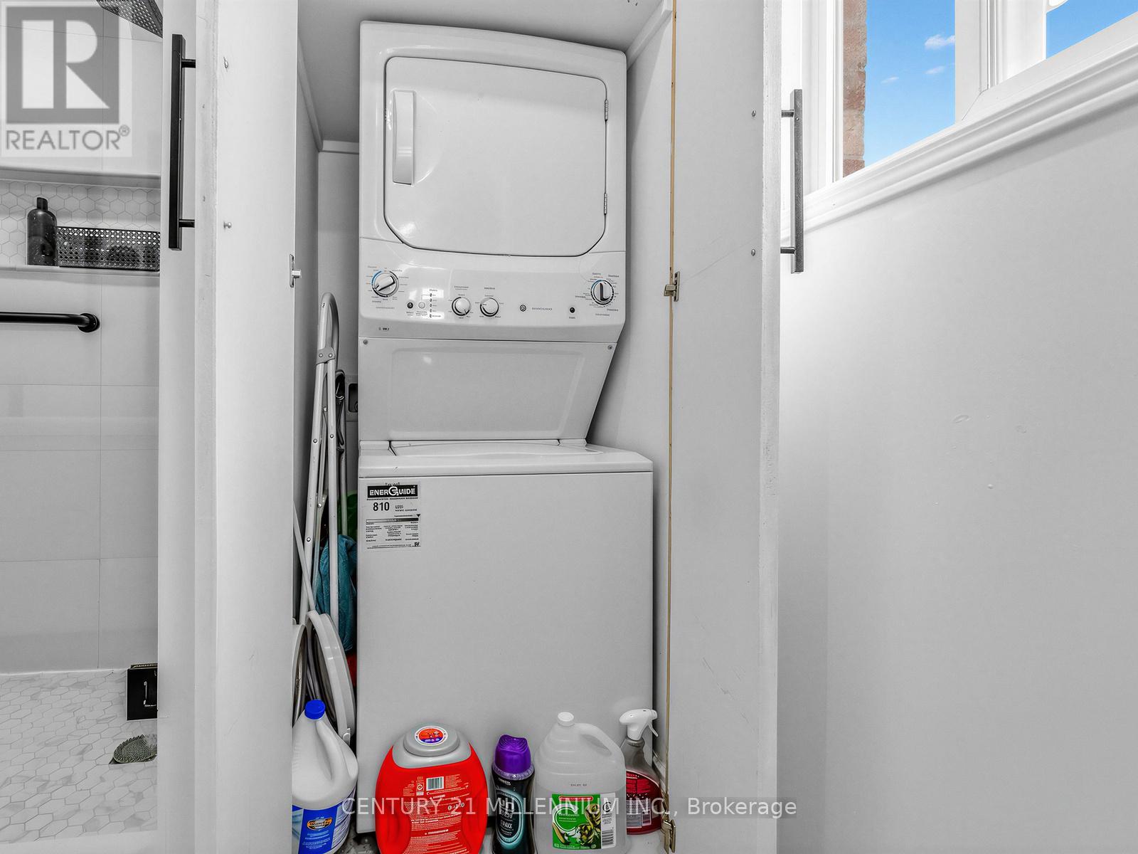 16 Albery Road, Brampton, Ontario  L7A 0K7 - Photo 31 - W12826524