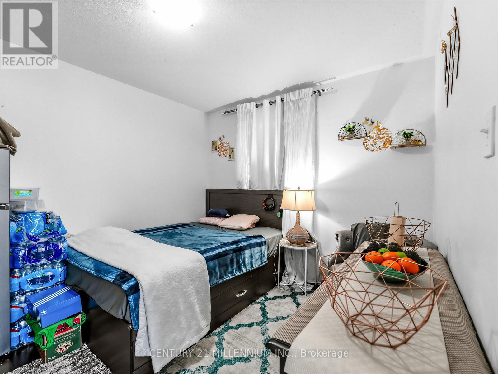 16 Albery Road, Brampton, Ontario  L7A 0K7 - Photo 27 - W12826524