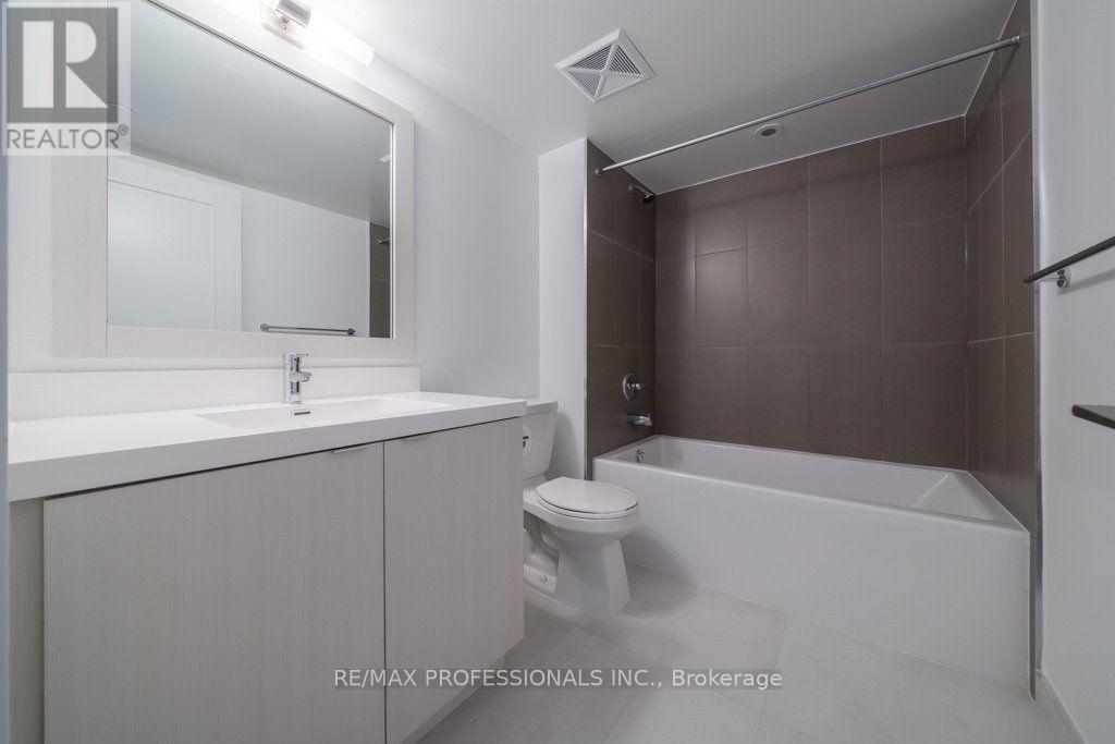 720 - 9 Mabelle Avenue, Toronto (Islington-City Centre West), Ontario  M9A 4X7 - Photo 11 - W12826460