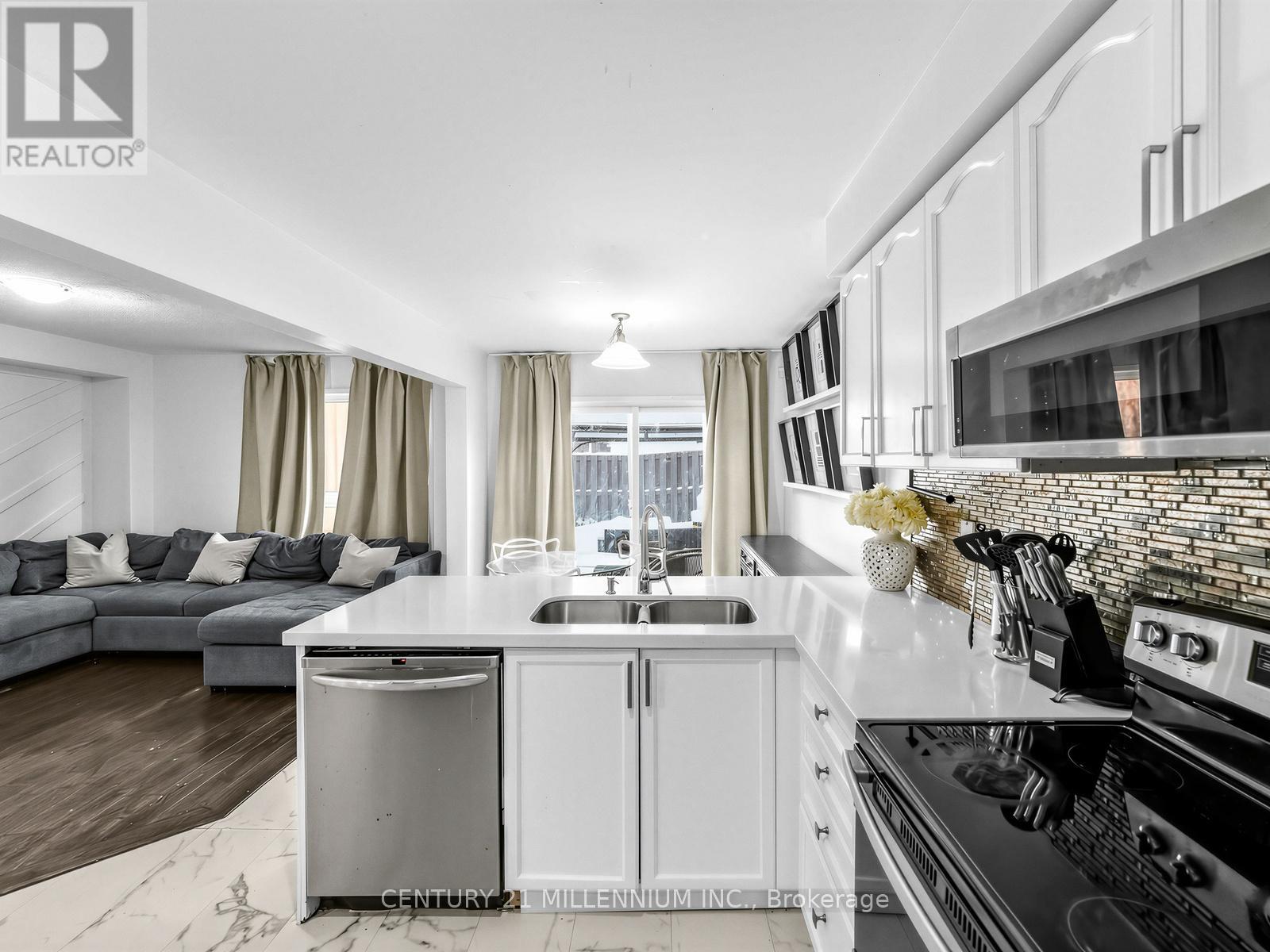 16 Albery Road, Brampton, Ontario  L7A 0K7 - Photo 9 - W12826524