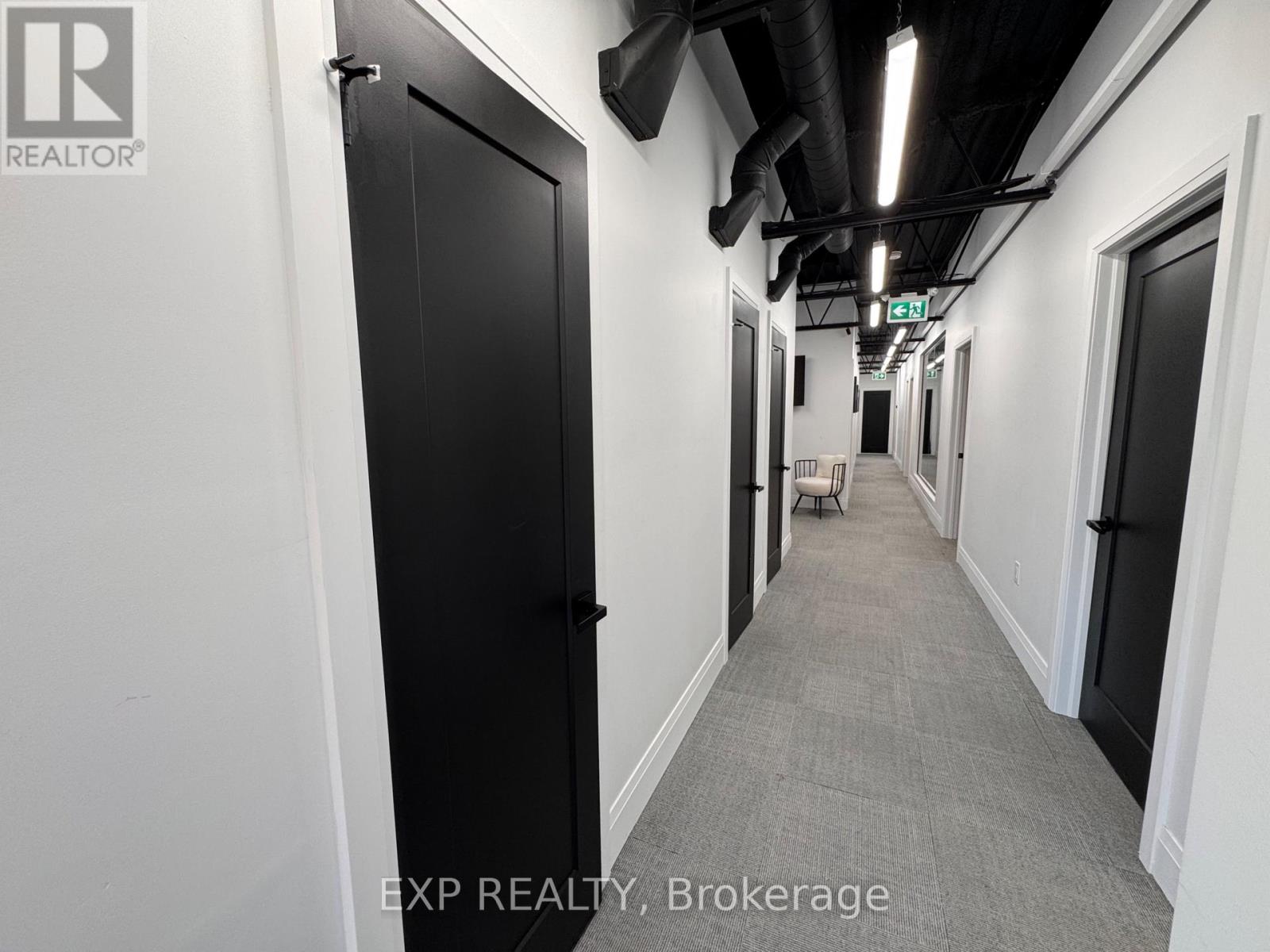 117 - 156 Parkdale Avenue N, Hamilton (Mcquesten), Ontario  L8H 5X2 - Photo 6 - X12820082