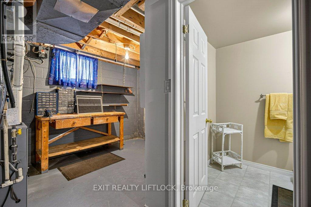 845 Stocker Road, Peterborough (Otonabee Ward 1), Ontario  K9J 5T2 - Photo 22 - X12826636