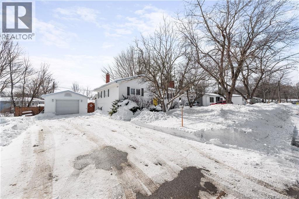 6 Killarney Road, Riverview, New Brunswick E1B 2Z5 - Photo 1 - NB134203