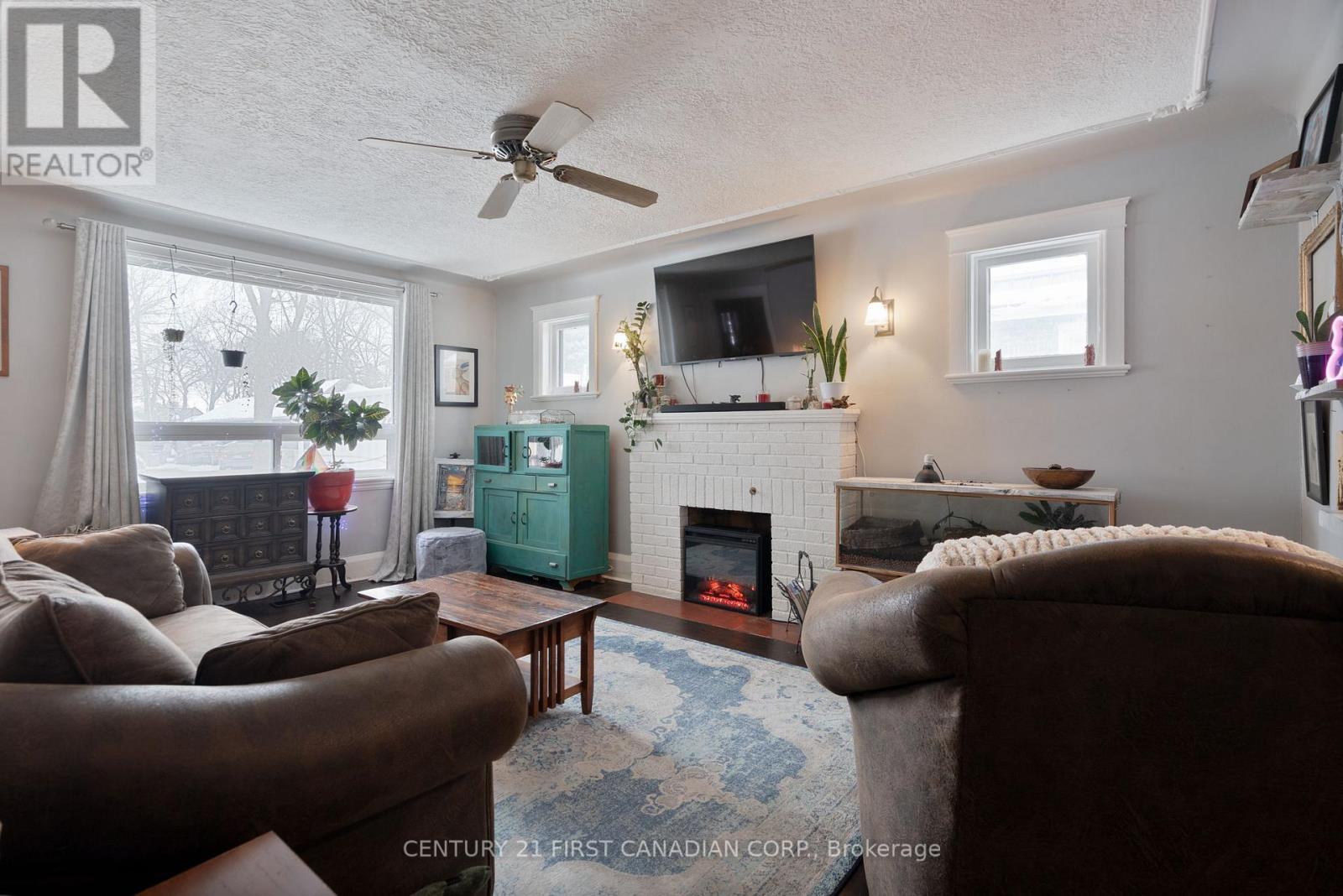 103 Oak Street, London East, Ontario  N5Z 2H7 - Photo 7 - X12826556