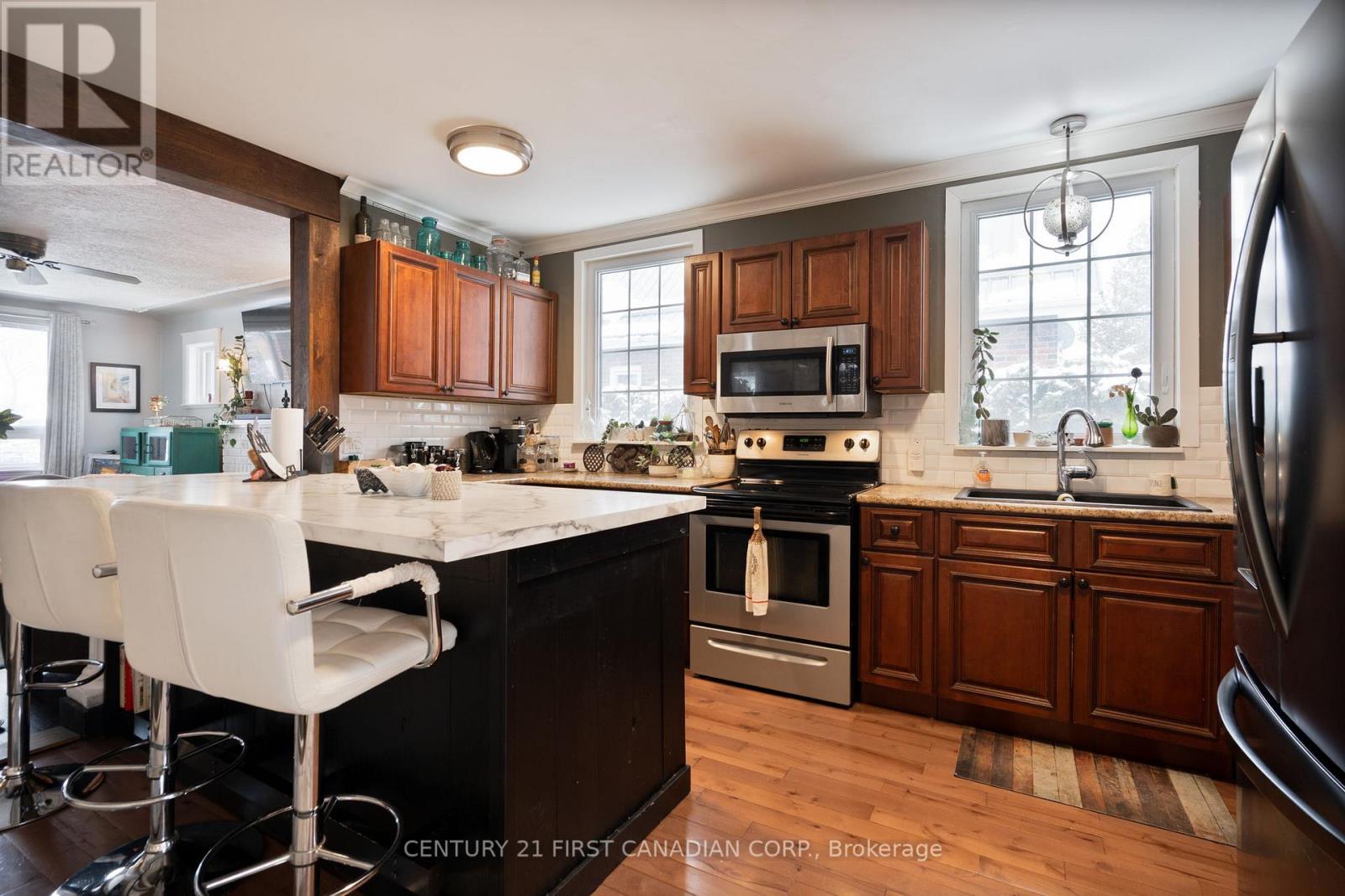 103 Oak Street, London East, Ontario  N5Z 2H7 - Photo 9 - X12826556