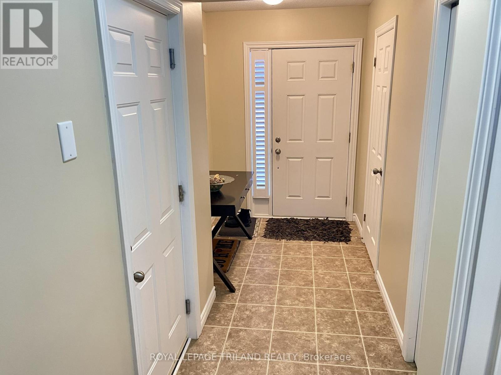 96 Mcmahen Street, London East, Ontario  N5Y 0A2 - Photo 2 - X12826574