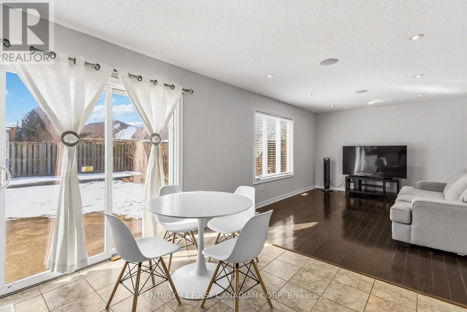 1678 Blackmaple Crescent, London East, Ontario  N5Y 6L6 - Photo 12 - X12826688