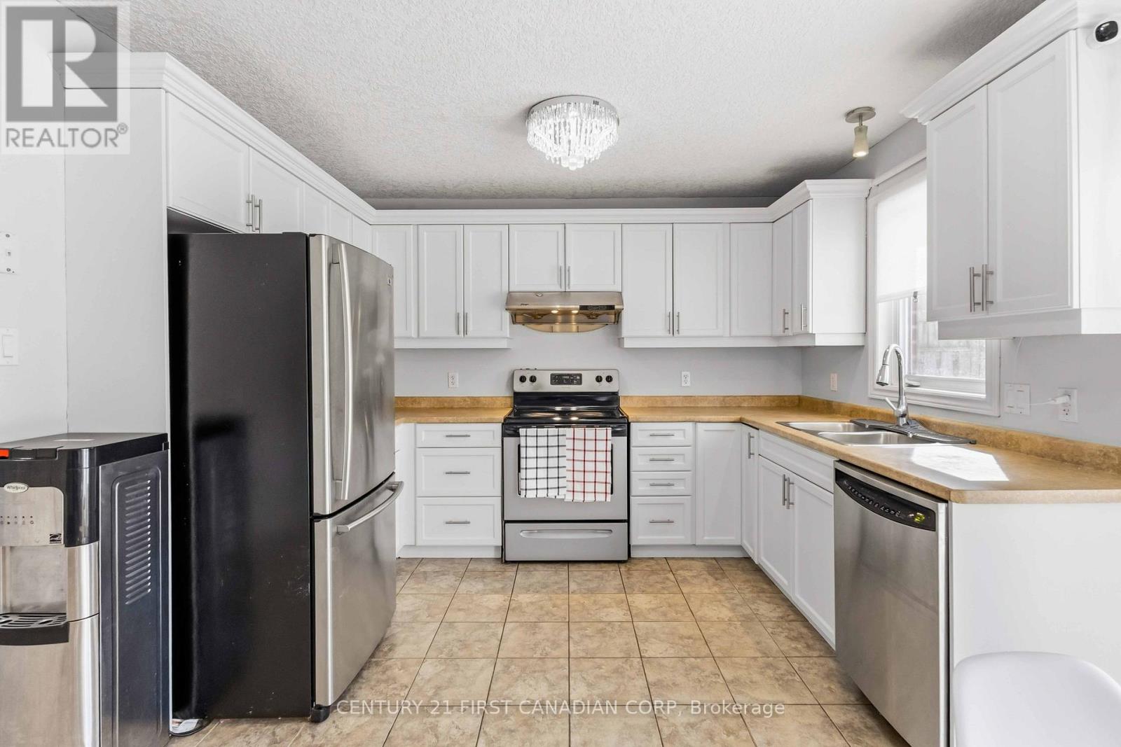 1678 Blackmaple Crescent, London East, Ontario  N5Y 6L6 - Photo 13 - X12826688