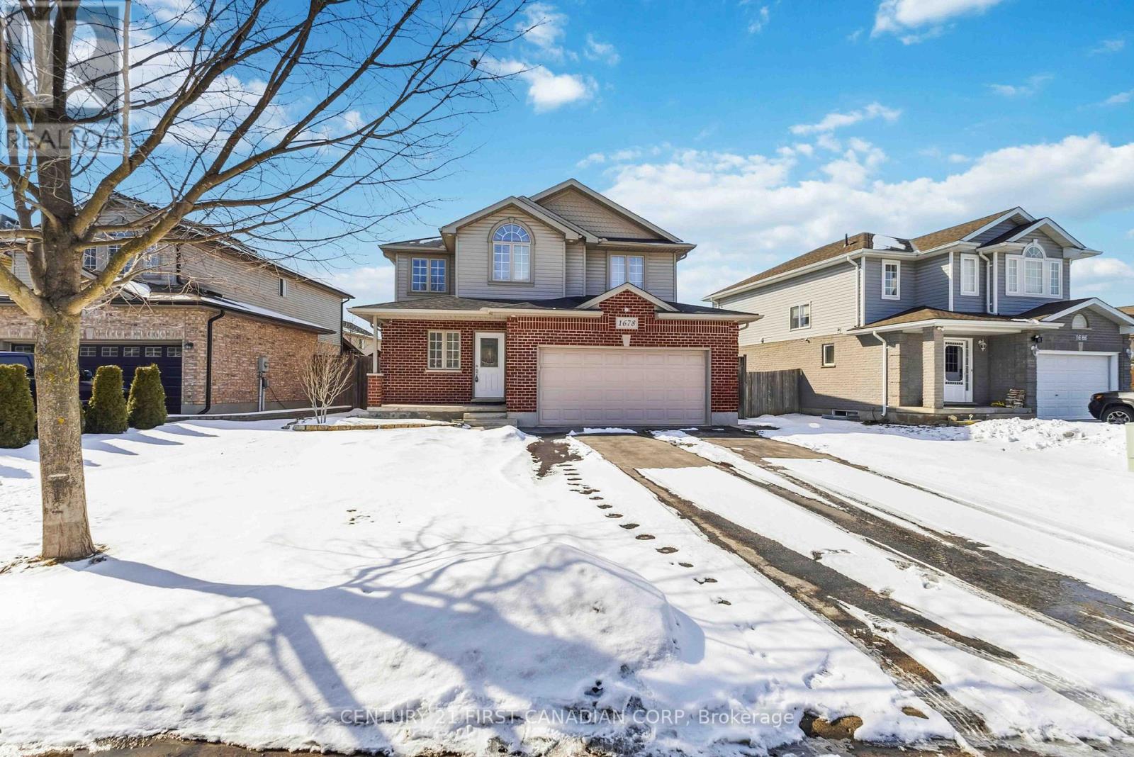 1678 Blackmaple Crescent, London East, Ontario  N5Y 6L6 - Photo 2 - X12826688