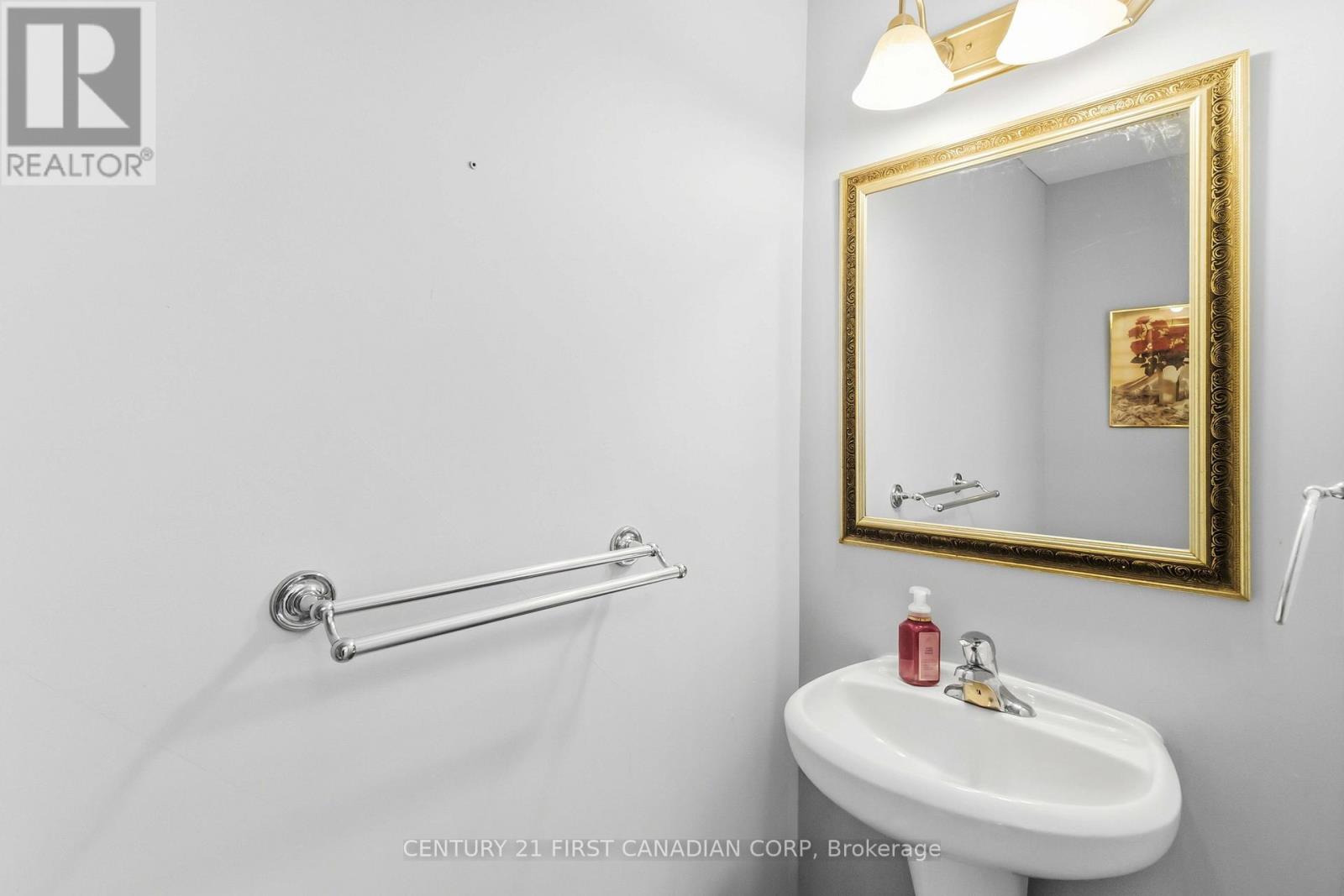 1678 Blackmaple Crescent, London East, Ontario  N5Y 6L6 - Photo 4 - X12826688