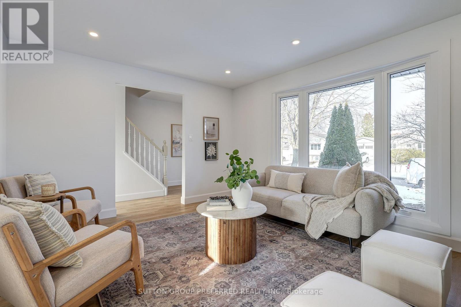 35 Rostherne Crescent, London South, Ontario  N6E 1Y3 - Photo 6 - X12826714