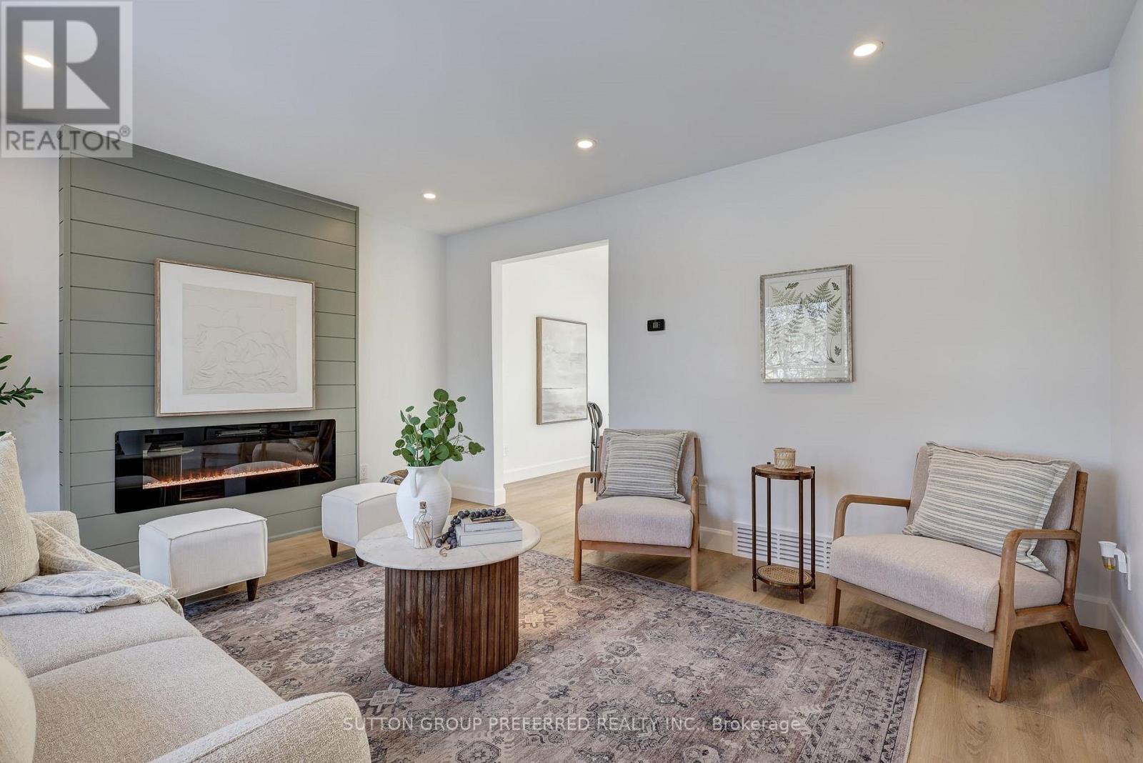 35 Rostherne Crescent, London South, Ontario  N6E 1Y3 - Photo 8 - X12826714