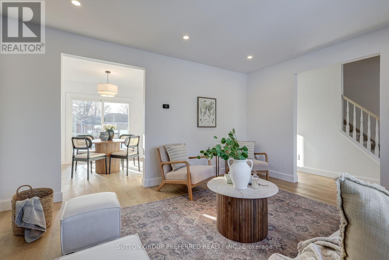 35 Rostherne Crescent, London South, Ontario  N6E 1Y3 - Photo 9 - X12826714