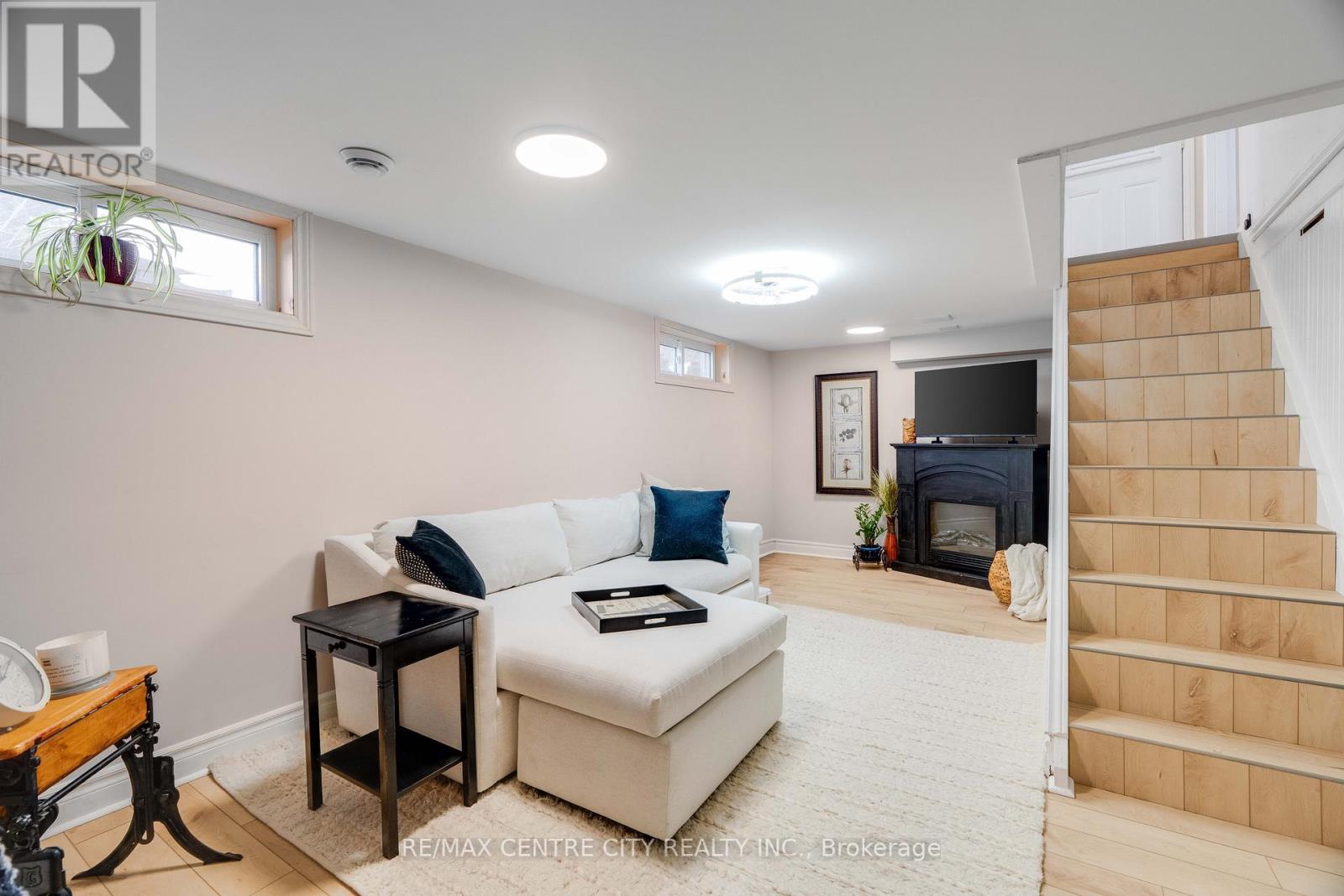 311 Adelaide Street E, Strathroy-Caradoc, Ontario  N7G 2V9 - Photo 18 - X12826728