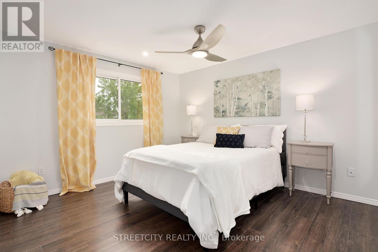 22 Erica Crescent S, London South, Ontario  N6E 3P4 - Photo 14 - X12826770