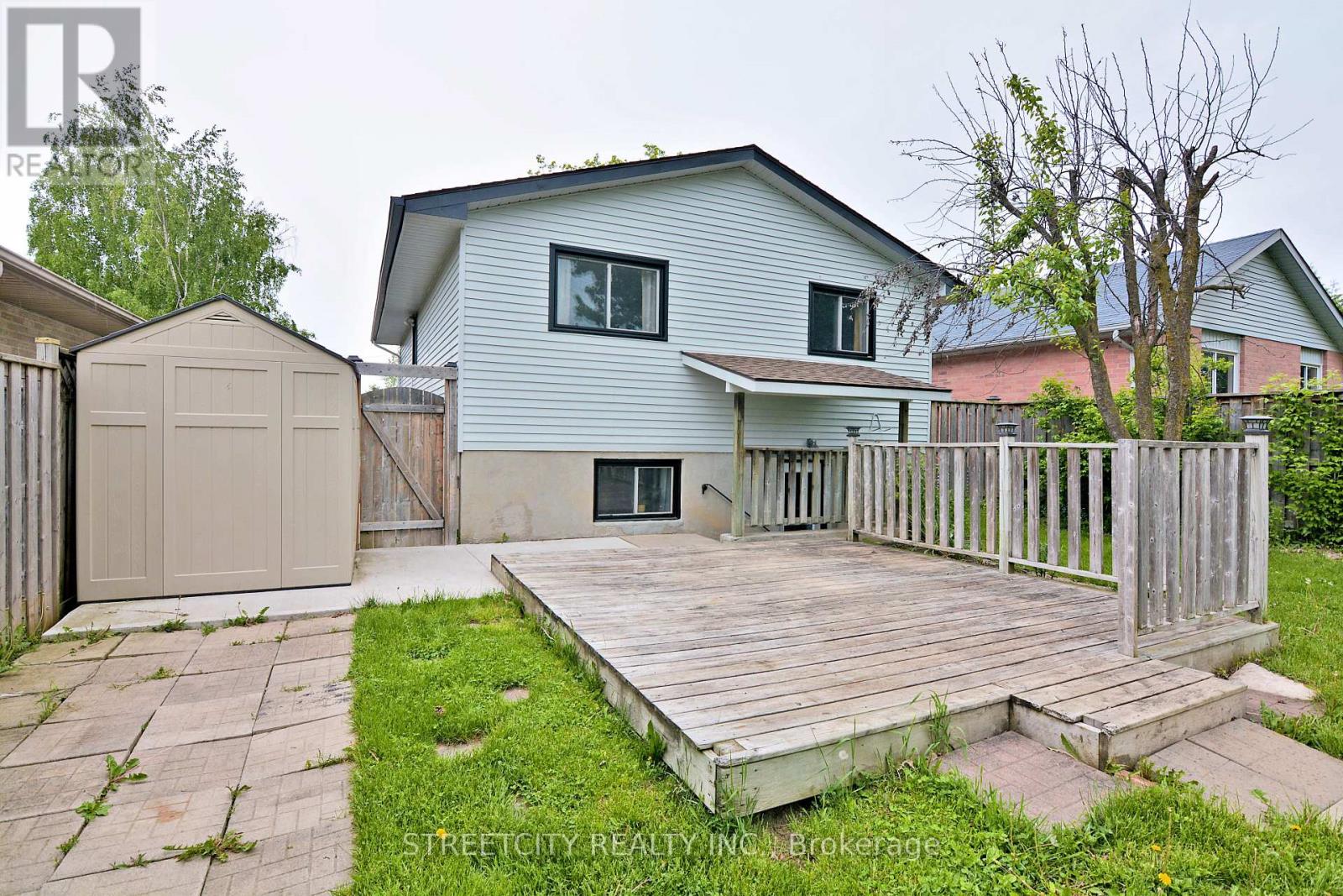 22 Erica Crescent S, London South, Ontario  N6E 3P4 - Photo 29 - X12826770