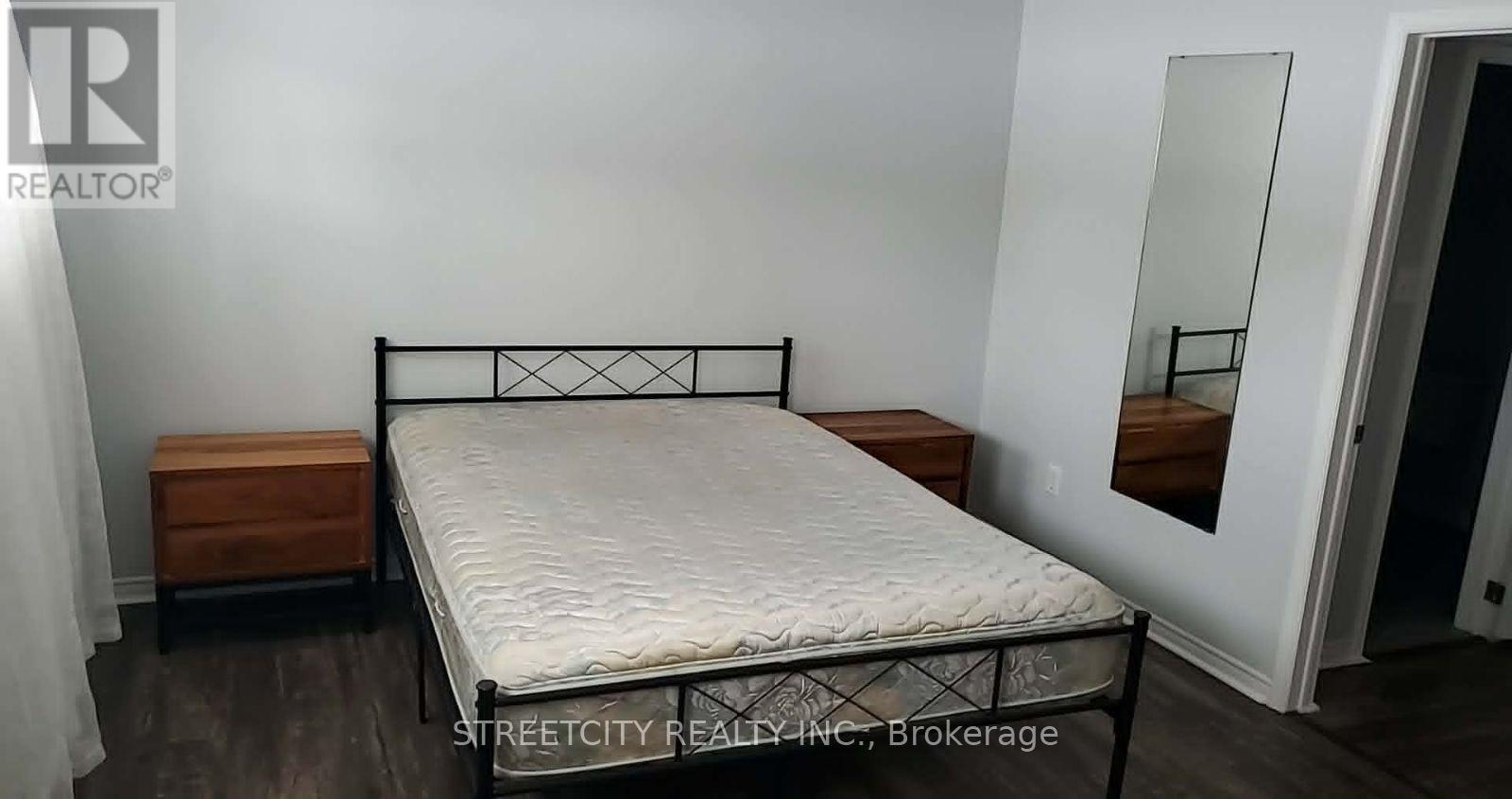 22 Erica Crescent S, London South, Ontario  N6E 3P4 - Photo 34 - X12826770