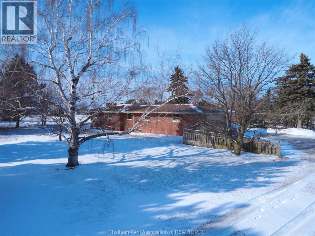 8673 Talbot Trail, Cedar Springs, Ontario  N0P 1A0 - Photo 14 - 26004074