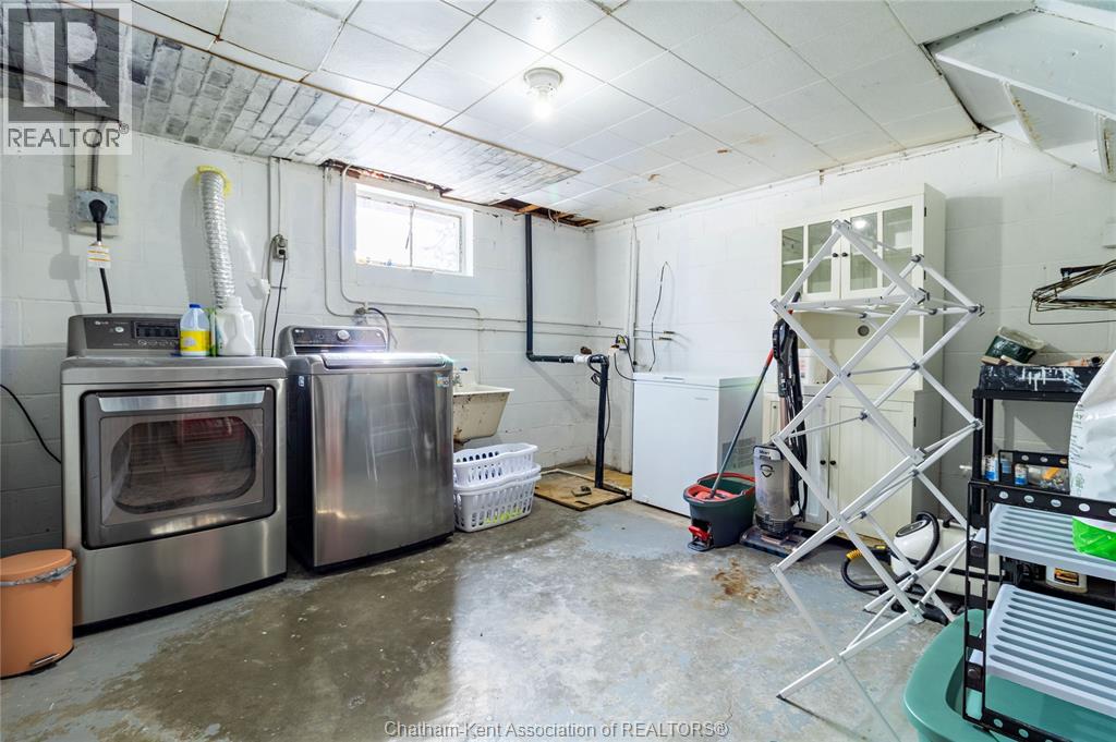 24 Simonton Drive, Chatham, Ontario  N7M 5C6 - Photo 33 - 26003898