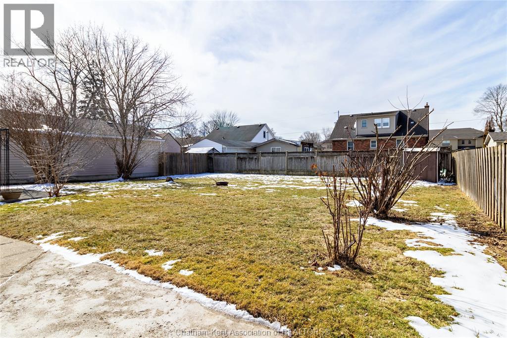 24 Simonton Drive, Chatham, Ontario  N7M 5C6 - Photo 40 - 26003898