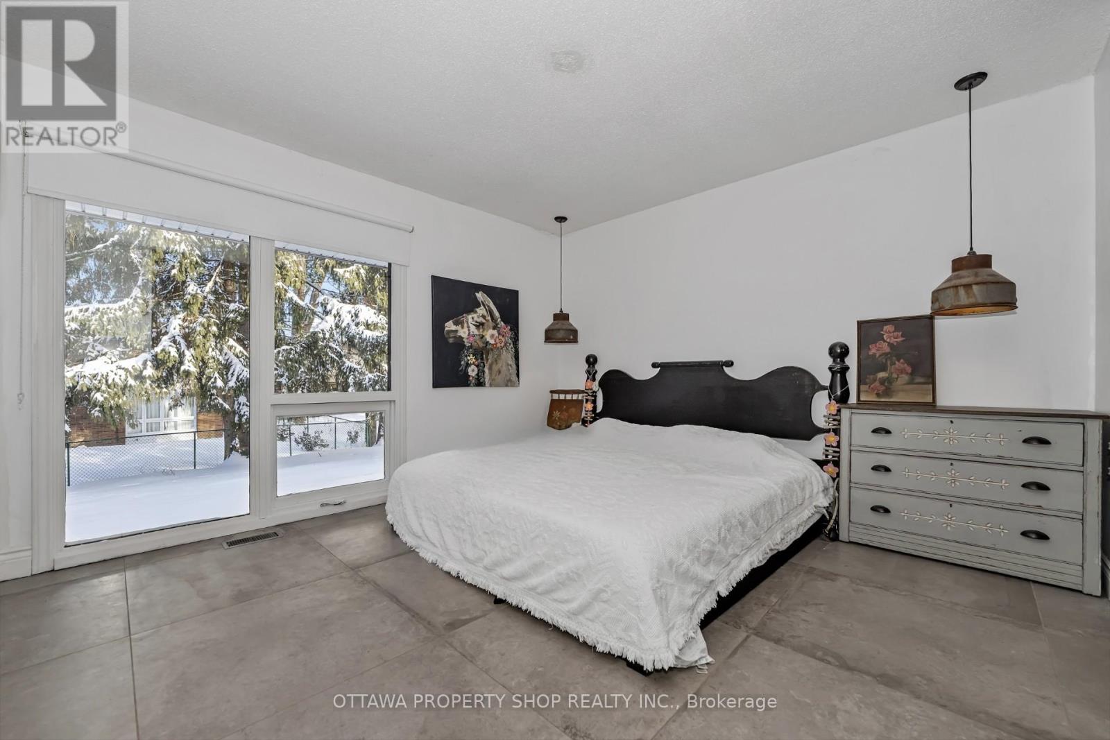 33 Rutherford Crescent, Ottawa, Ontario K2K 1N1 - Photo 37 - X12826662