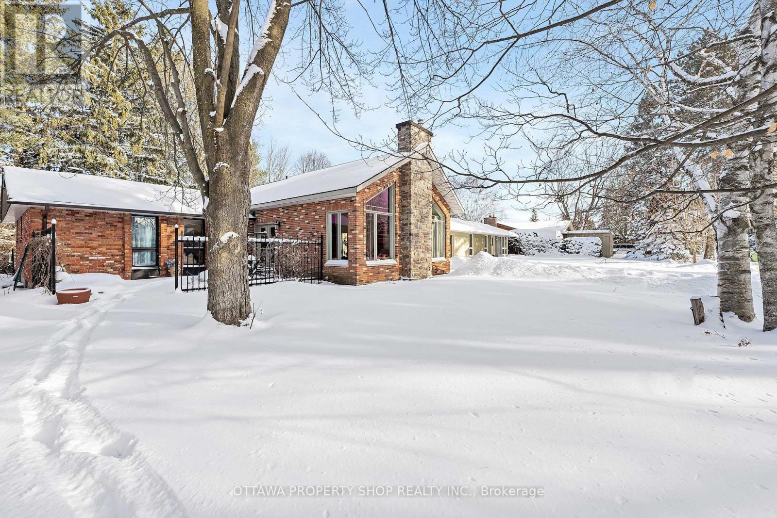 33 Rutherford Crescent, Ottawa, Ontario K2K 1N1 - Photo 45 - X12826662