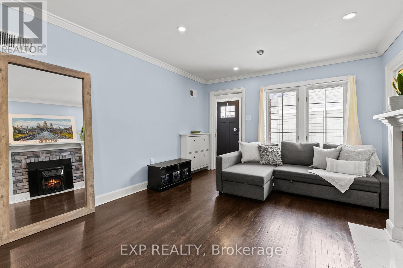 14 Dunlop Drive, St. Catharines (Downtown), Ontario  L2R 1A3 - Photo 7 - X12826582