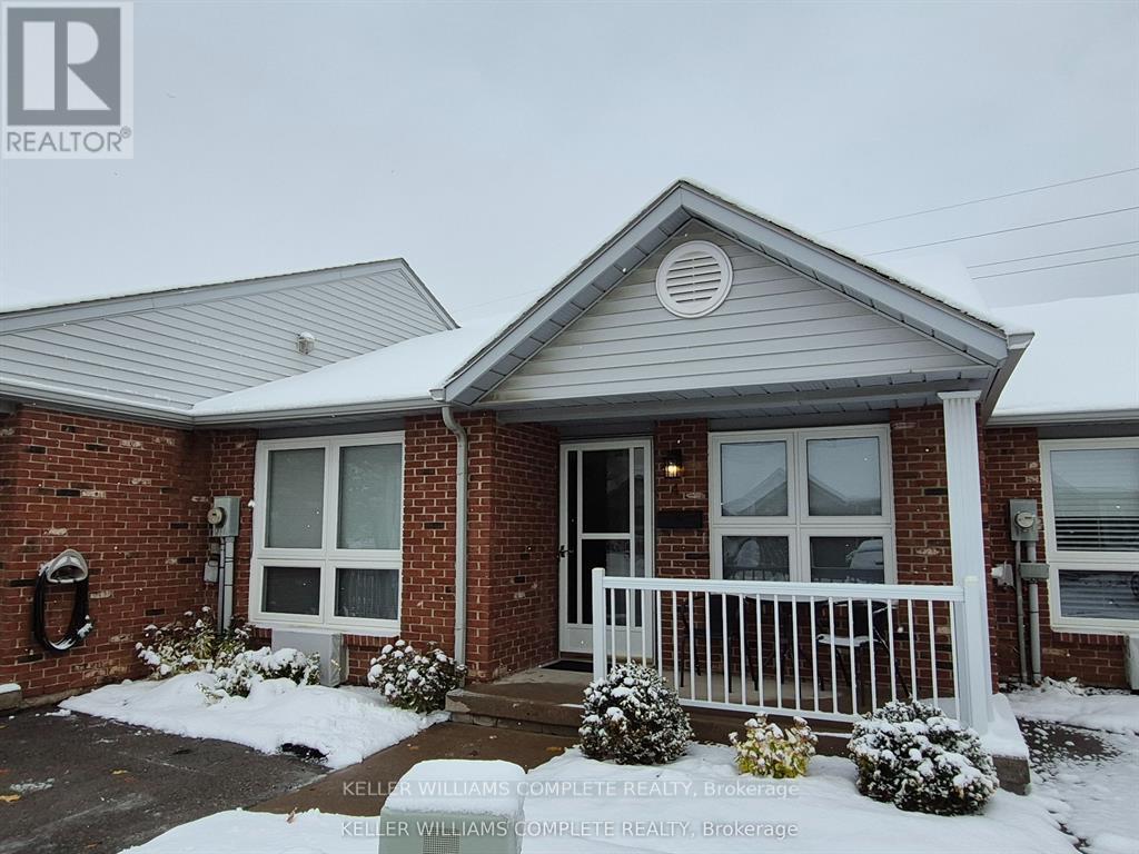 4 - 226 VANSICKLE ROAD, St. Catharines, Ontario