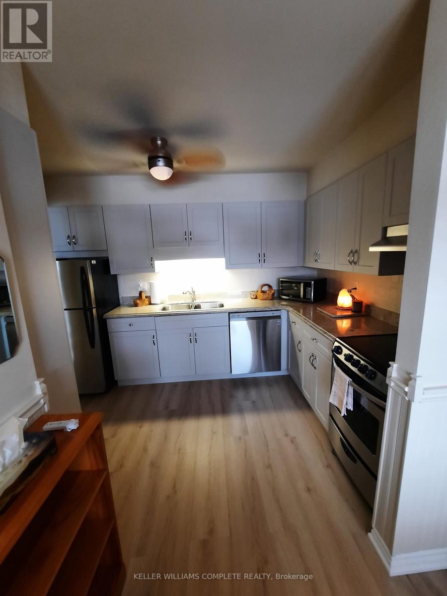 4 - 226 Vansickle Road, St. Catharines, Ontario  L2S 2S7 - Photo 4 - X12826774