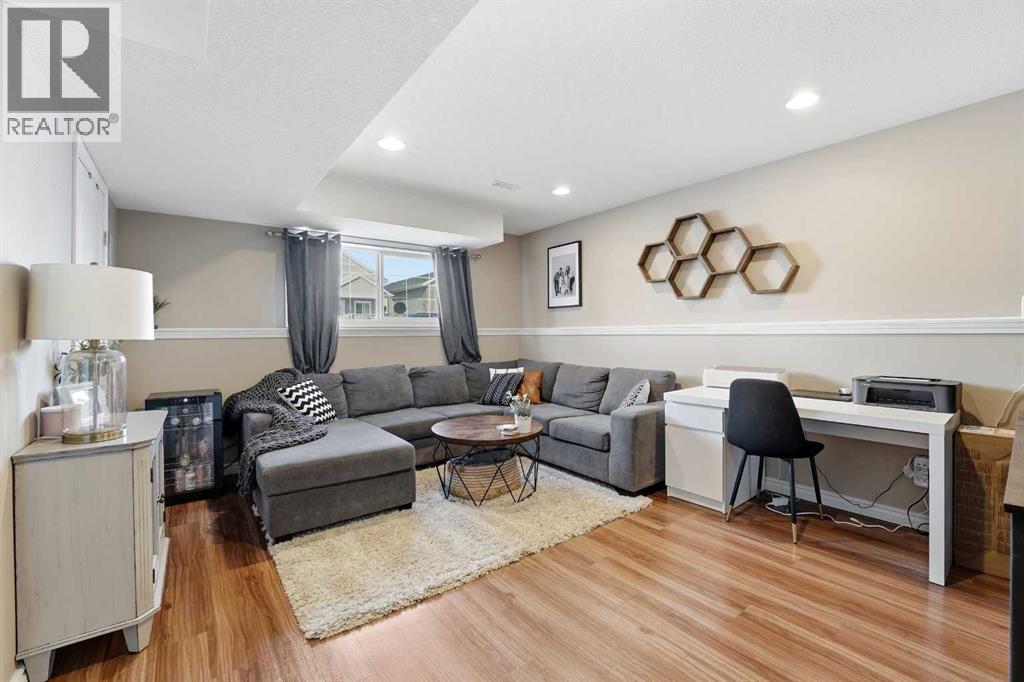 6 Harvest Close, Penhold, Alberta  T0M 1R0 - Photo 13 - A2288523