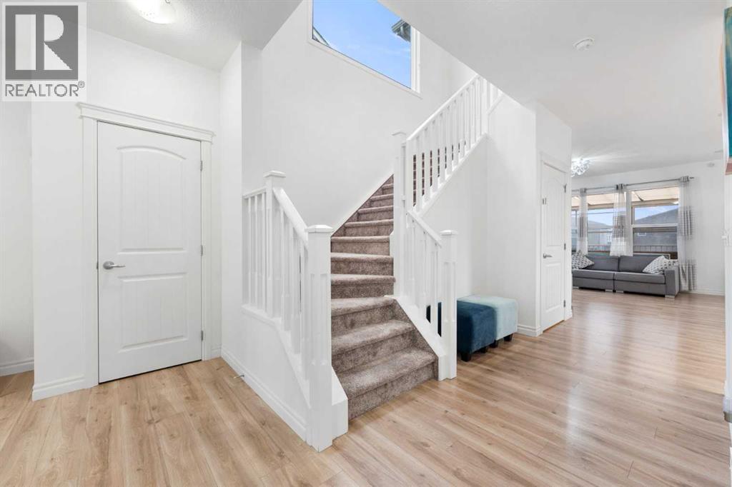 99 Evansglen Circle Nw, Calgary, Alberta  T3P 0W8 - Photo 12 - A2280889