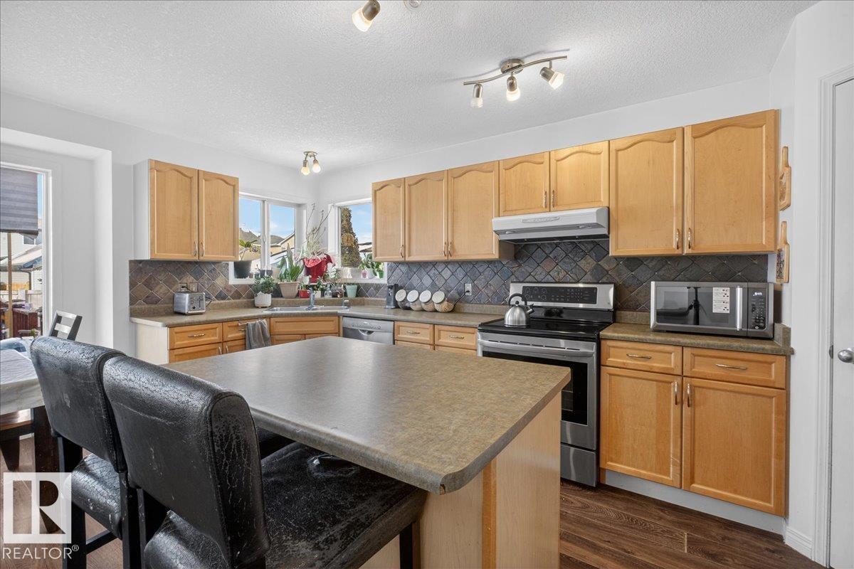 4519 Turner Sq Nw, Edmonton, Alberta  T6R 3E3 - Photo 10 - E4475122