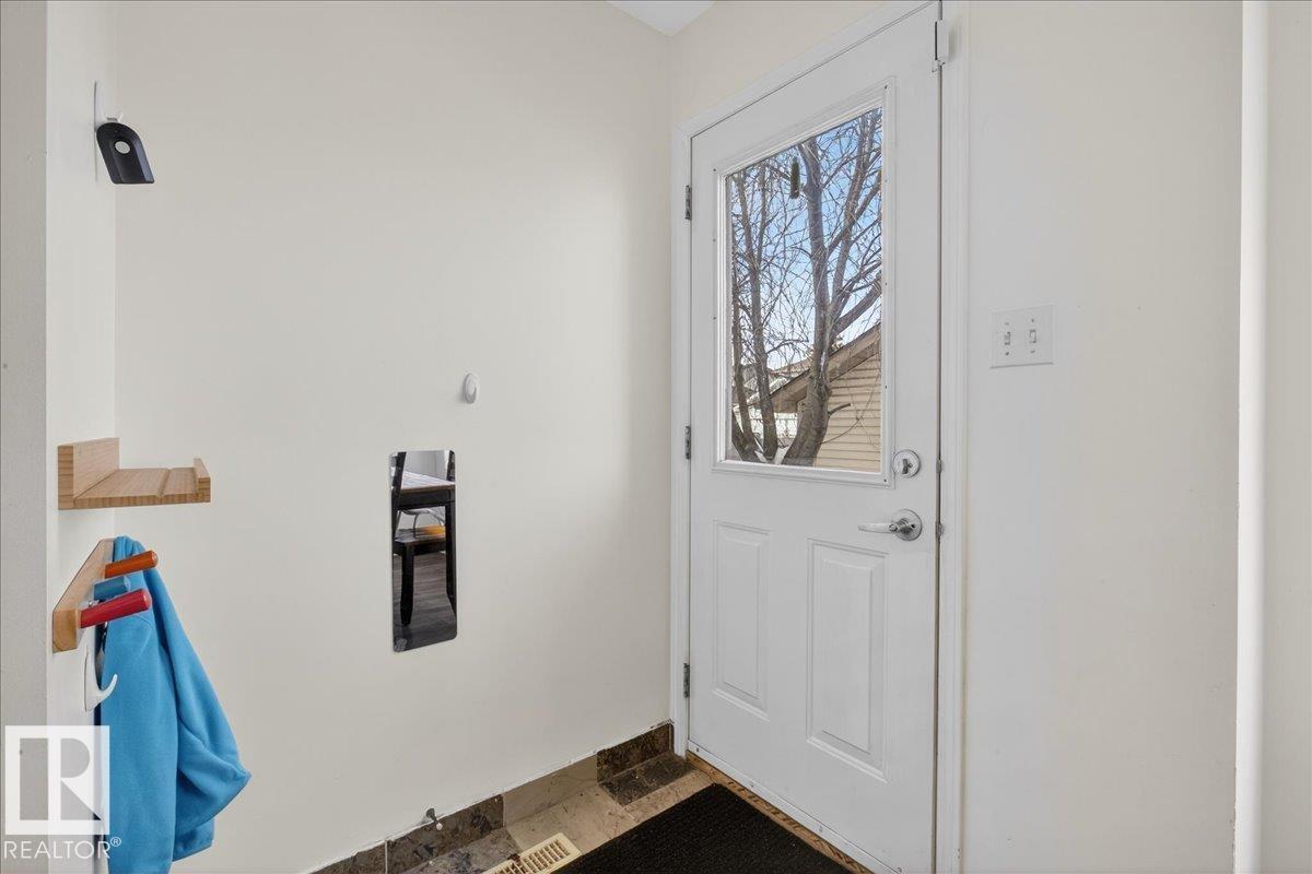 4519 Turner Sq Nw, Edmonton, Alberta  T6R 3E3 - Photo 13 - E4475122