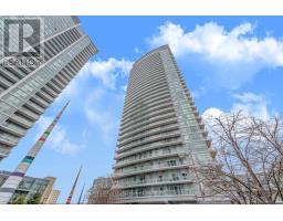 323 - 70 FOREST MANOR ROAD, Toronto, Ontario