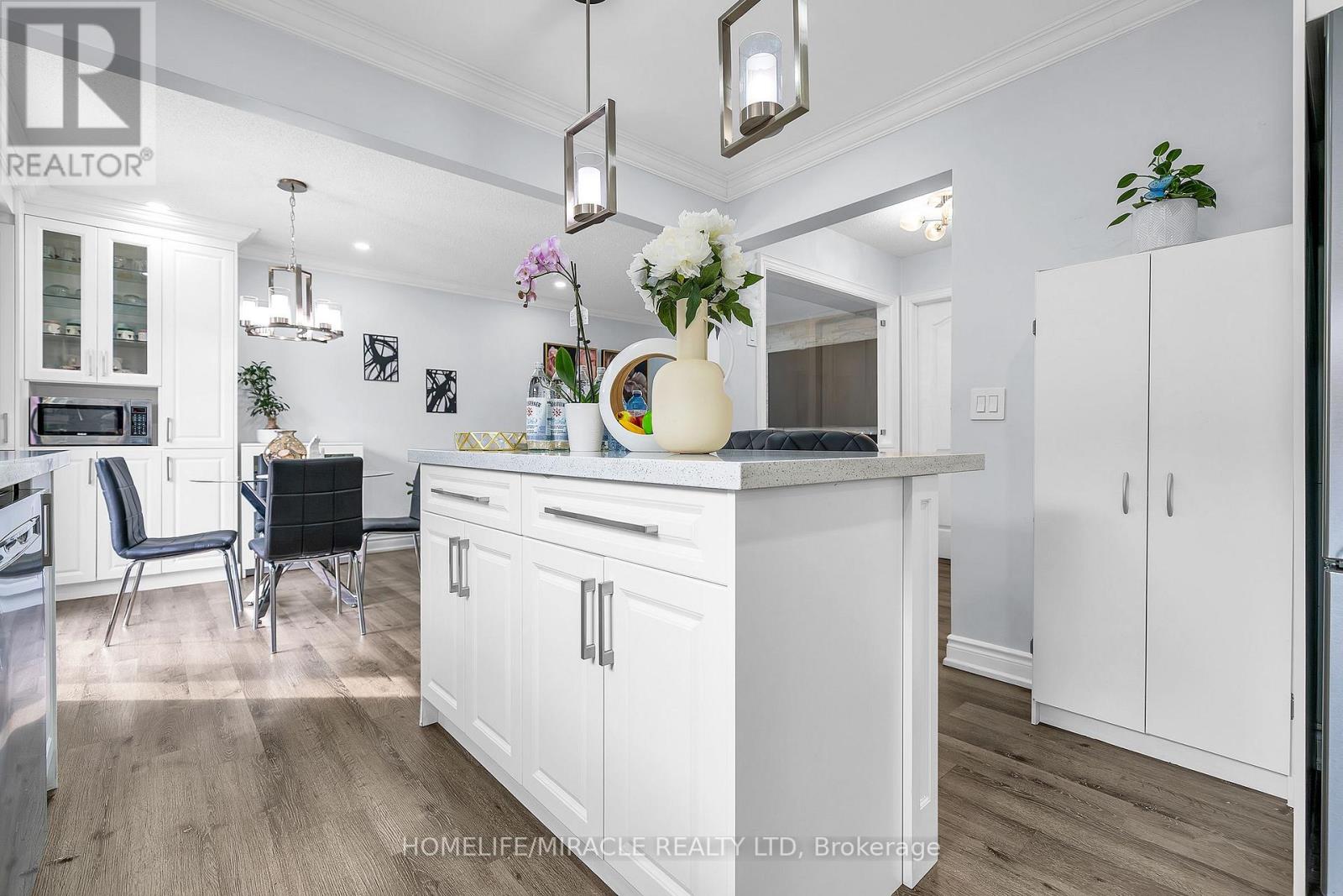 7 Houghton Court, Whitby, Ontario  L1N 8G9 - Photo 13 - E12826552