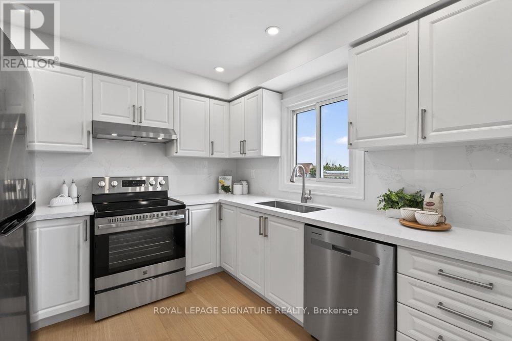 1597 Kelvinway Lane, Pickering, Ontario L1V 5X6 - Photo 10 - E12826564