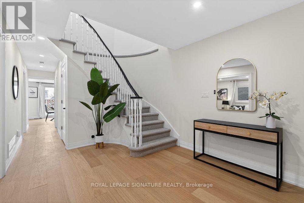 1597 Kelvinway Lane, Pickering, Ontario L1V 5X6 - Photo 3 - E12826564