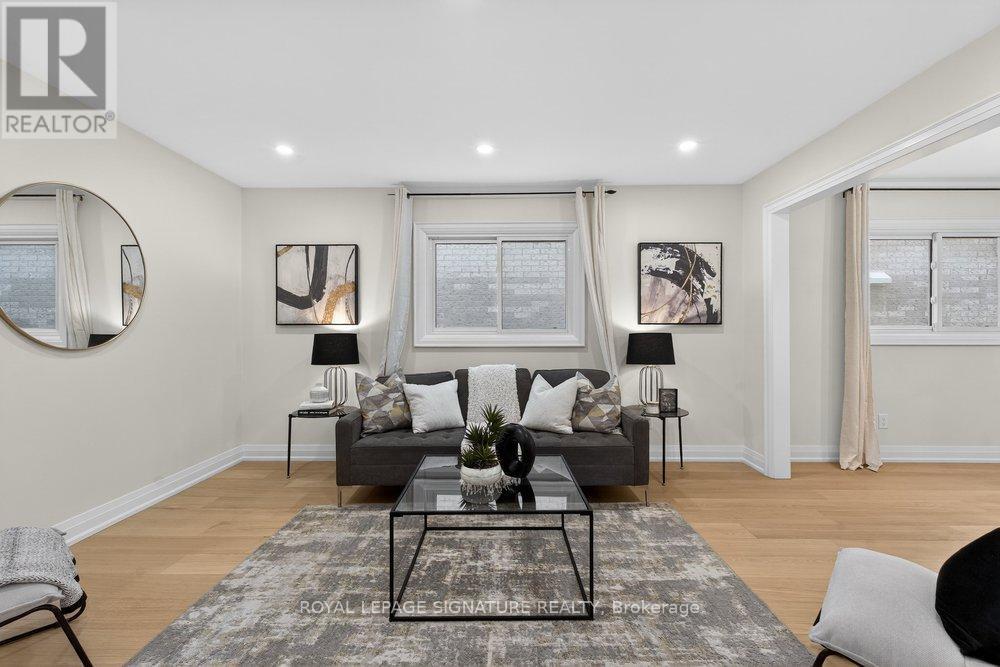 1597 Kelvinway Lane, Pickering, Ontario L1V 5X6 - Photo 4 - E12826564