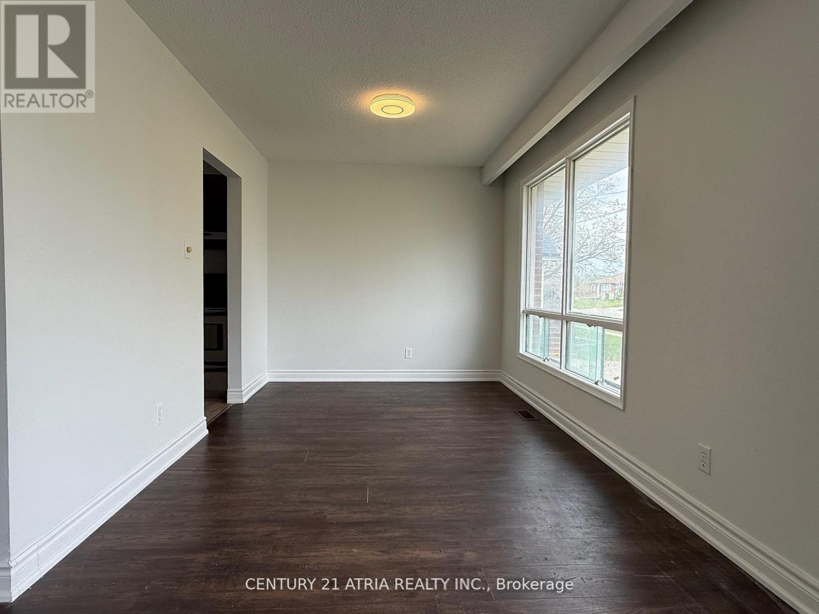 1212 Somerville Street, Oshawa, Ontario  L1G 4K8 - Photo 3 - E12826600