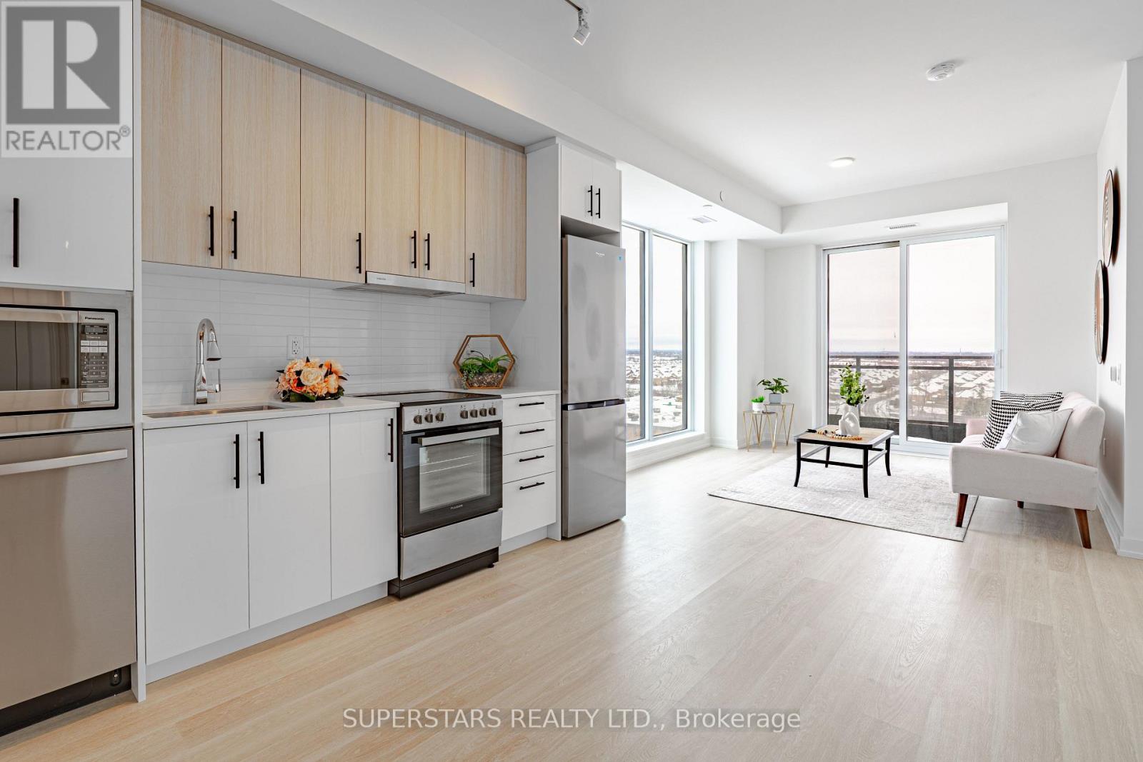 A1110 - 9763 Markham Road, Markham, Ontario  L6E 0W4 - Photo 1 - N12826540