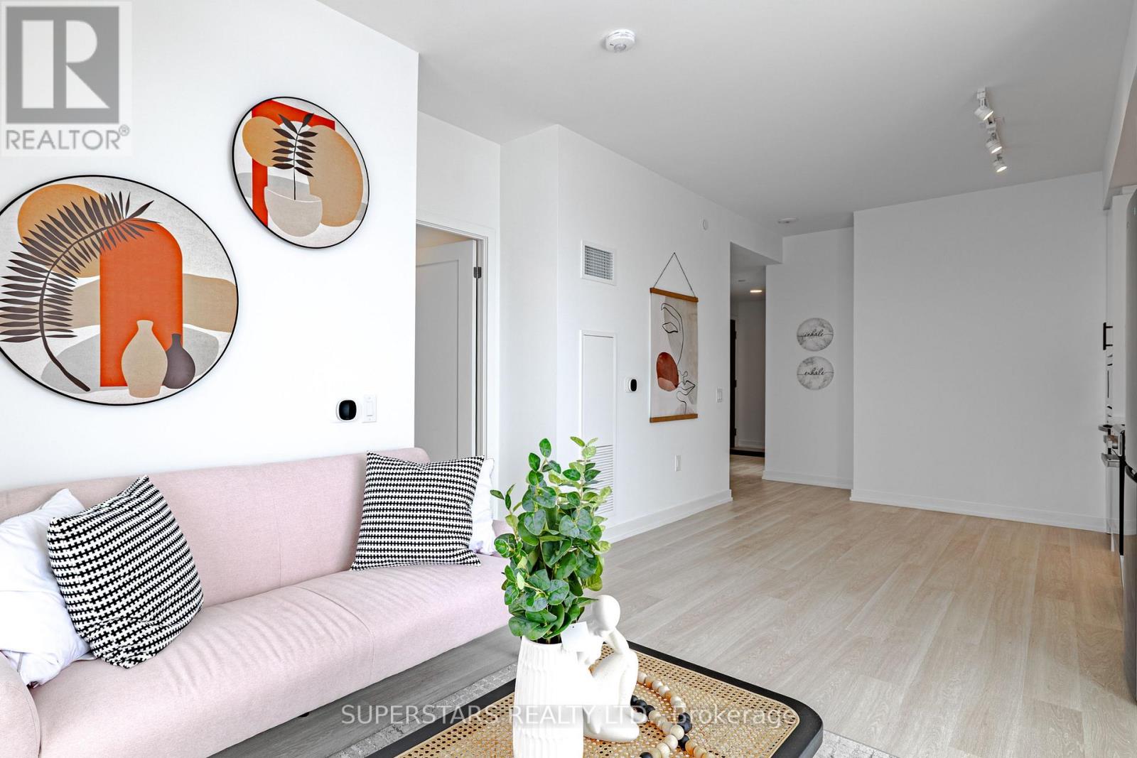 A1110 - 9763 Markham Road, Markham, Ontario  L6E 0W4 - Photo 11 - N12826540