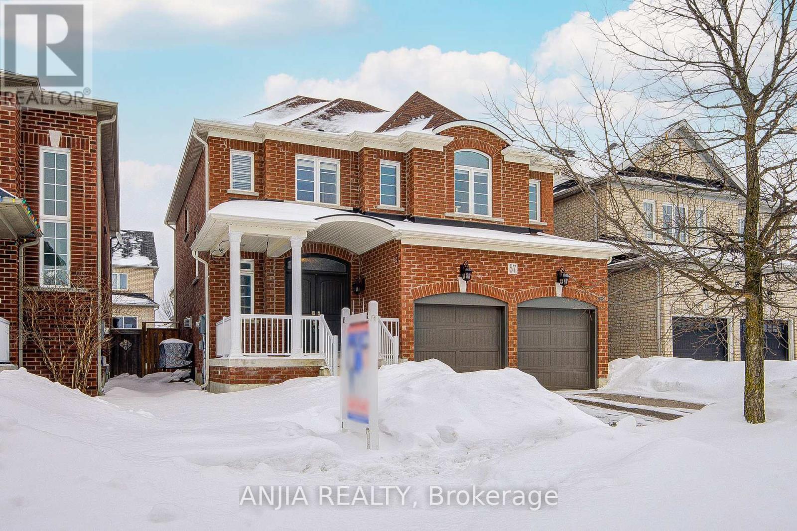 57 Nature Way Crescent, Newmarket, Ontario  L9N 0A7 - Photo 2 - N12826642