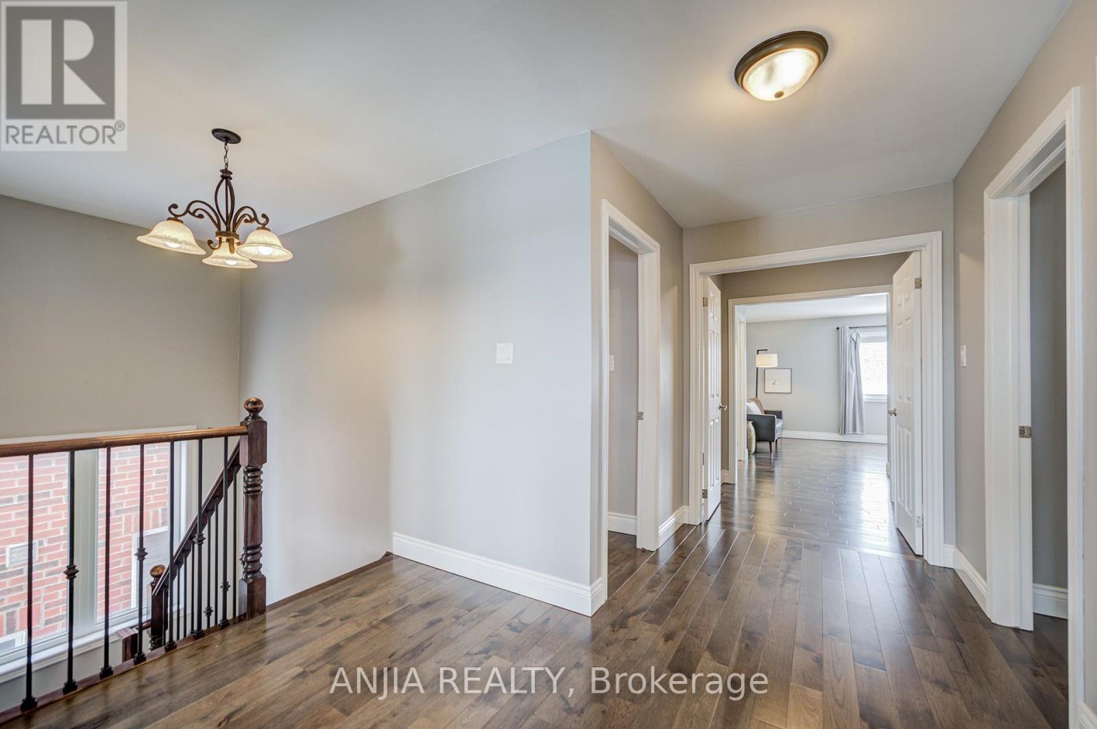 57 Nature Way Crescent, Newmarket, Ontario  L9N 0A7 - Photo 24 - N12826642