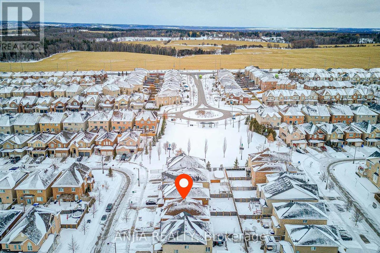 57 Nature Way Crescent, Newmarket, Ontario  L9N 0A7 - Photo 49 - N12826642