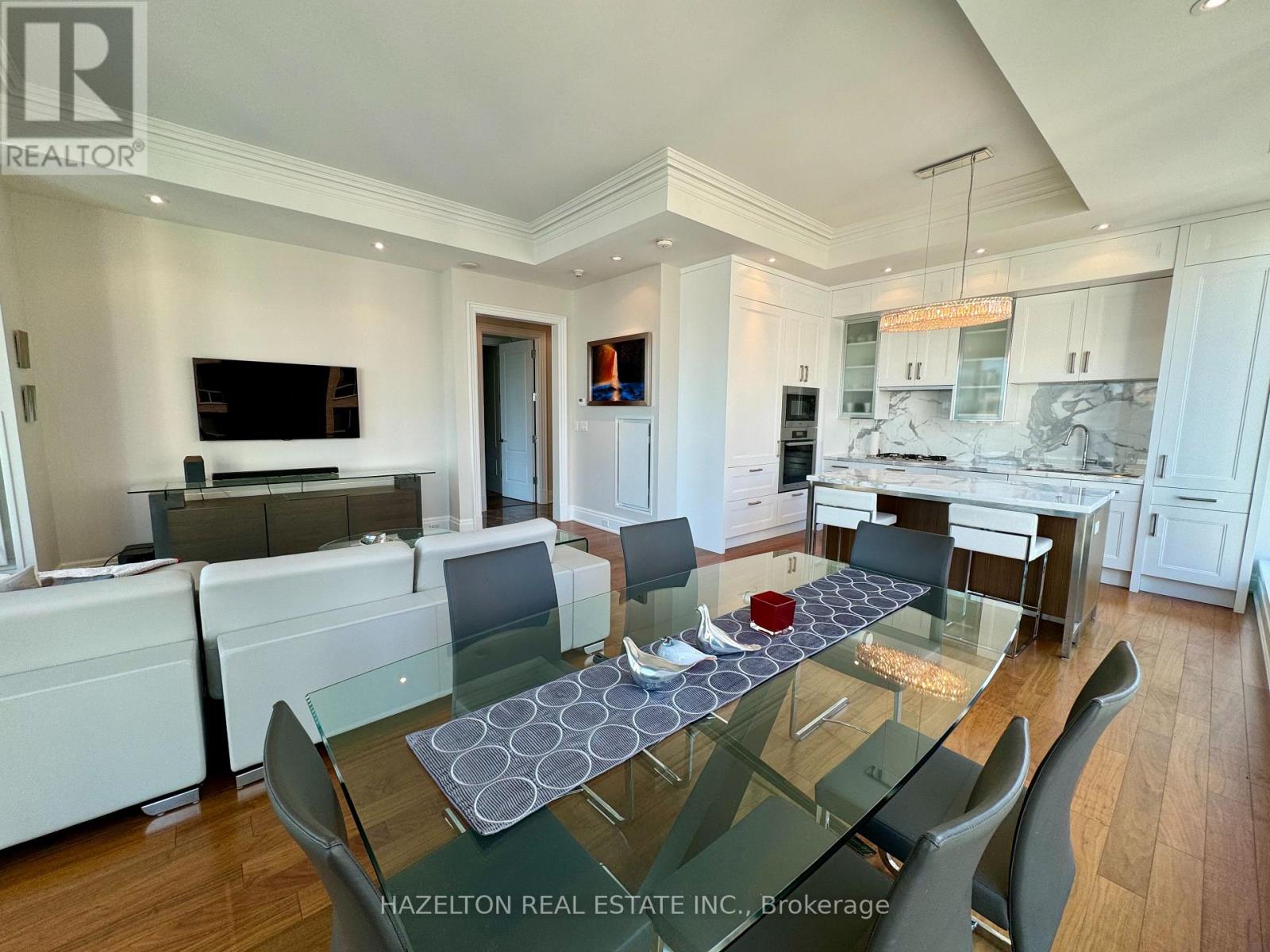 902 - 55 Scollard Street, Toronto, Ontario  M5R 0A1 - Photo 3 - C12686948